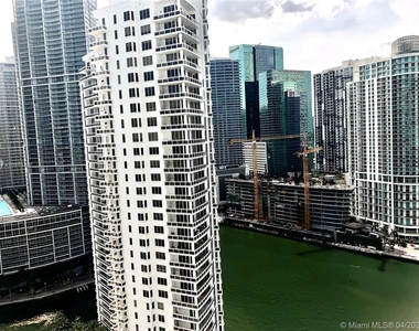 900 Brickell Key Blvd - Photo Thumbnail 118