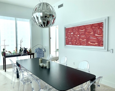 900 Brickell Key Blvd - Photo Thumbnail 90