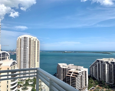 900 Brickell Key Blvd - Photo Thumbnail 101