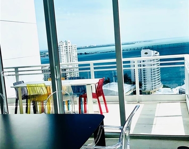 900 Brickell Key Blvd - Photo Thumbnail 21