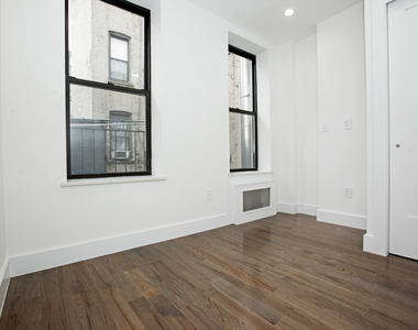 19 Eldridge Street - Photo Thumbnail 1