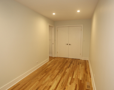 1637 Clybourn - Photo Thumbnail 13