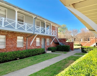 4512 Abbott Avenue - Photo Thumbnail 15