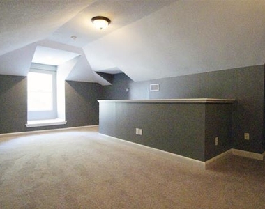 5102 Goodwin Avenue - Photo Thumbnail 17