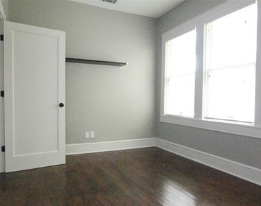 5102 Goodwin Avenue - Photo Thumbnail 13