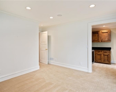 2485 W Wesley Road Nw - Photo Thumbnail 97