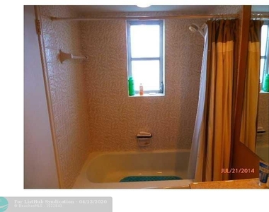 1770 E Las Olas Blvd - Photo Thumbnail 12