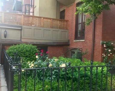 149 Beacon St - Photo Thumbnail 4