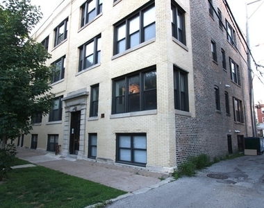 1216 W Thorndale Ave - Photo Thumbnail 0