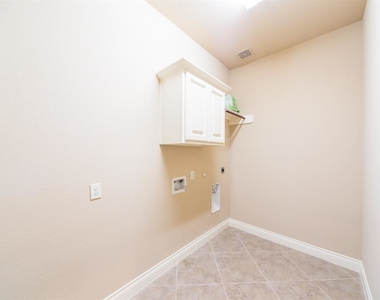 4214 Birch Vale Lane - Photo Thumbnail 28