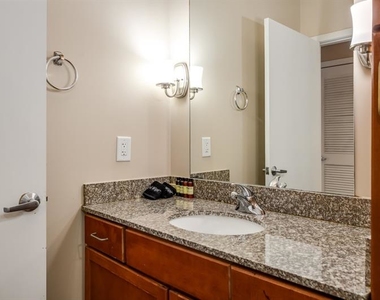 620 Glen Iris Drive Ne # 404 - Photo Thumbnail 11