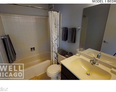 555 West Madison St. Apt 02-4805 - Photo Thumbnail 51