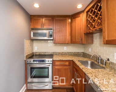 1354 Euclid St Nw - Photo Thumbnail 6