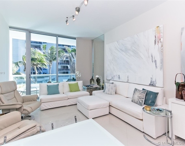 6799 Collins Ave - Photo Thumbnail 7