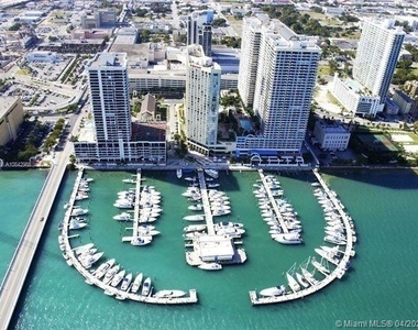 1717 N Bayshore Dr - Photo Thumbnail 0