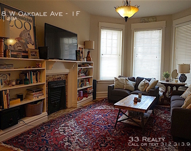 718 W Oakdale Ave - Photo Thumbnail 3