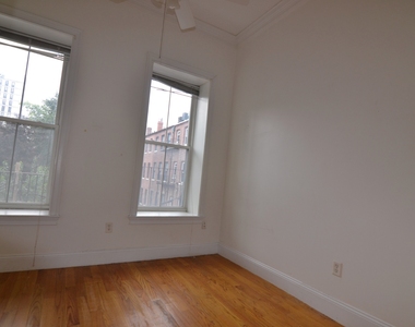 1611 Tremont St. - Photo Thumbnail 3