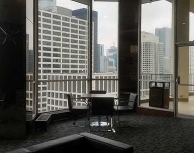 535 North Michigan Avenue - Photo Thumbnail 11