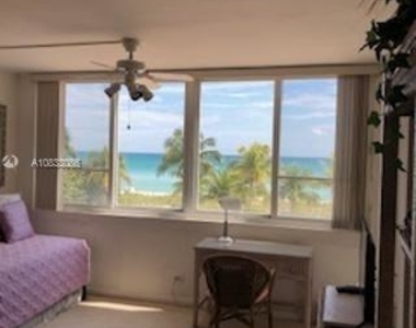 5005 Collins Ave - Photo Thumbnail 12