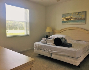 5732 Emerald Cay Terrace - Photo Thumbnail 25