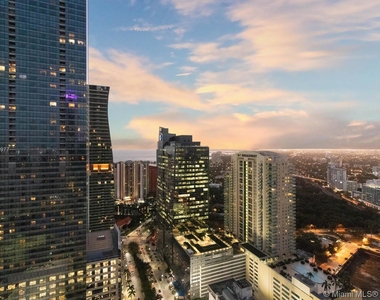 1395 Brickell Ave - Photo Thumbnail 28