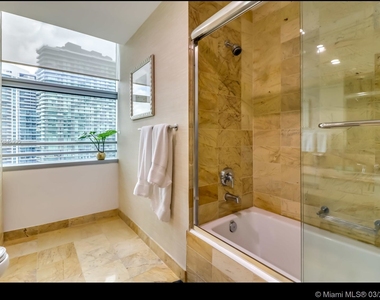 1395 Brickell Ave - Photo Thumbnail 50