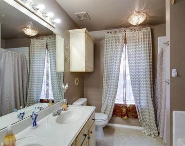 4225 Silverwood Trail - Photo Thumbnail 16