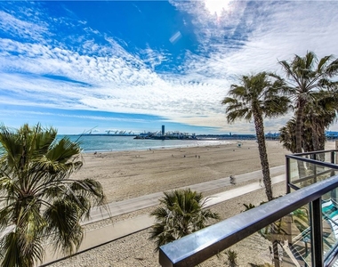 1310 E Ocean Boulevard - Photo Thumbnail 1