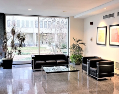 3430 North Lake Shore Drive - Photo Thumbnail 15