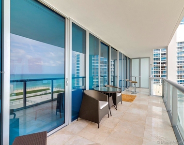 6799 Collins Ave - Photo Thumbnail 6