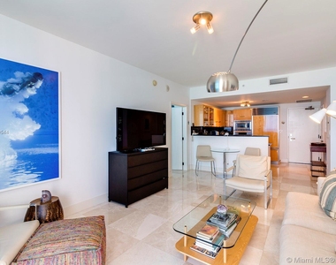 6799 Collins Ave - Photo Thumbnail 12