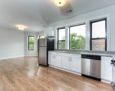 1353 West Bryn Mawr Avenue - Photo Thumbnail 2