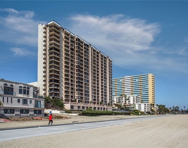 1750 E Ocean Boulevard - Photo Thumbnail 27