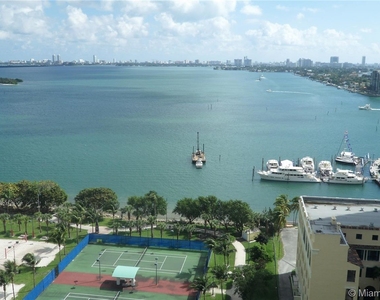 1750 N Bayshore Dr - Photo Thumbnail 17