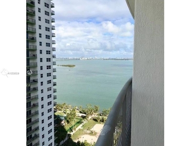 1750 N Bayshore Dr - Photo Thumbnail 21