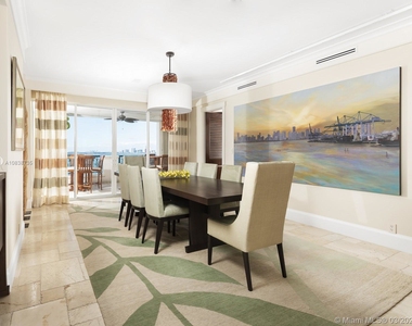 5272 Fisher Island Dr - Photo Thumbnail 14