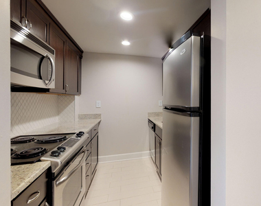 30 Garrison St., Unit 403 - Photo Thumbnail 17