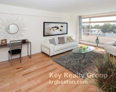 1440 Beacon St. - Photo Thumbnail 2