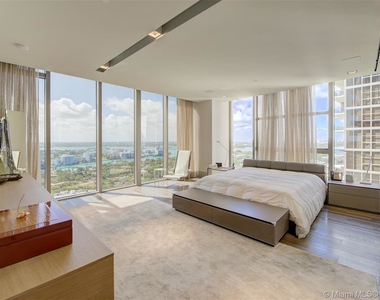 9701 Collins Ave - Photo Thumbnail 52