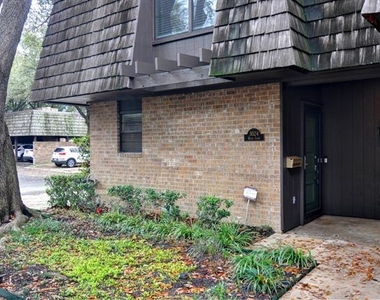 3024 Hulen Court - Photo Thumbnail 2