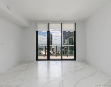 1010 Brickell Ave Unit 2103 - Photo Thumbnail 42