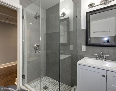 811 Thayer Ave #2 - Photo Thumbnail 63