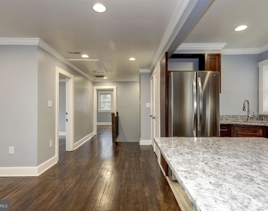 811 Thayer Ave #2 - Photo Thumbnail 28