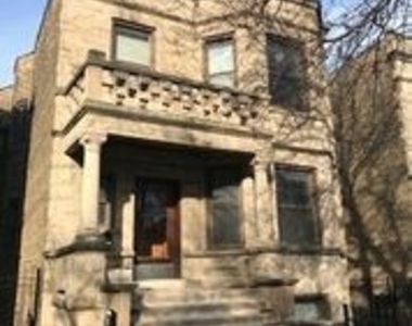 834 West Waveland Avenue - Photo Thumbnail 13