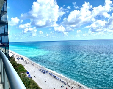 17121 Collins Ave - Photo Thumbnail 48