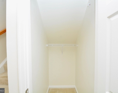 3028 Rittenhouse Circle - Photo Thumbnail 43