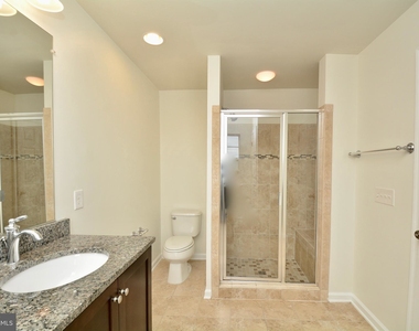 3028 Rittenhouse Circle - Photo Thumbnail 85