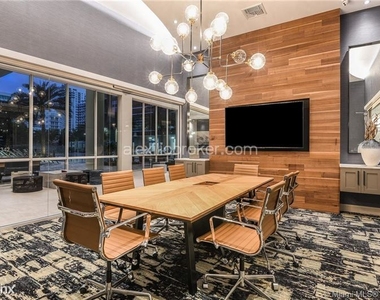 2701 Biscayne Blvd - Photo Thumbnail 29