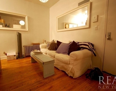 75 Orchard St - Photo Thumbnail 3