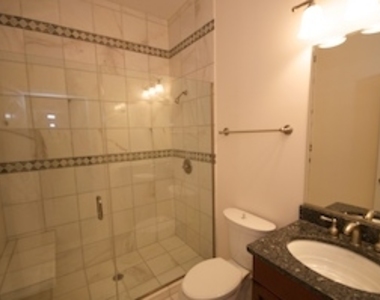 1530 W Huron - Photo Thumbnail 17